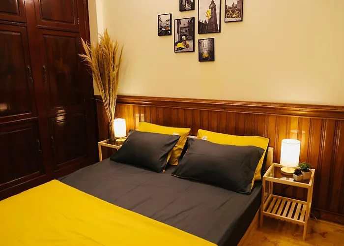 LAZA Cạnh Lăng Bác